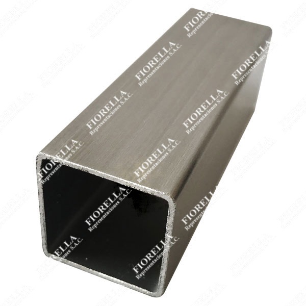 TUBO CUADRADO INOXIDABLE ORNAMENTAL ASTM A554 CALIDAD 304/304L PULIDO GRADO 180