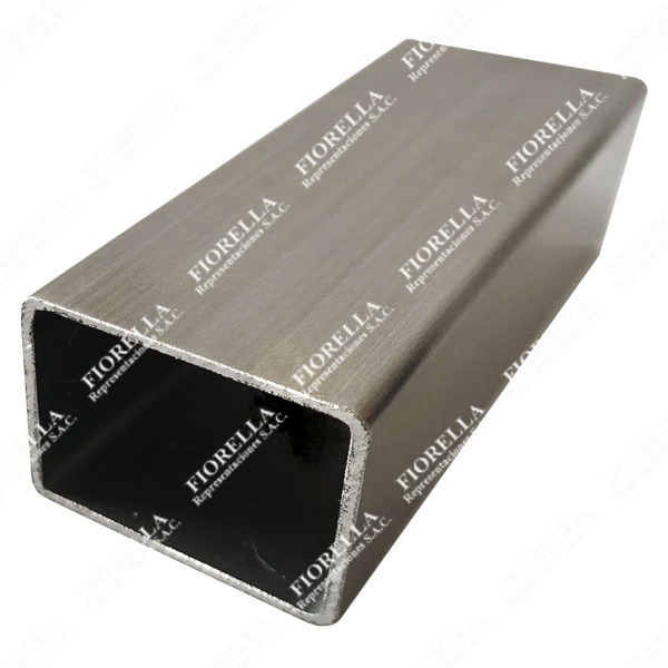TUBO RECTANGULAR INOXIDABLE ORNAMENTAL ASTM A554 CALIDAD 304/304L PULIDO GRADO 180
